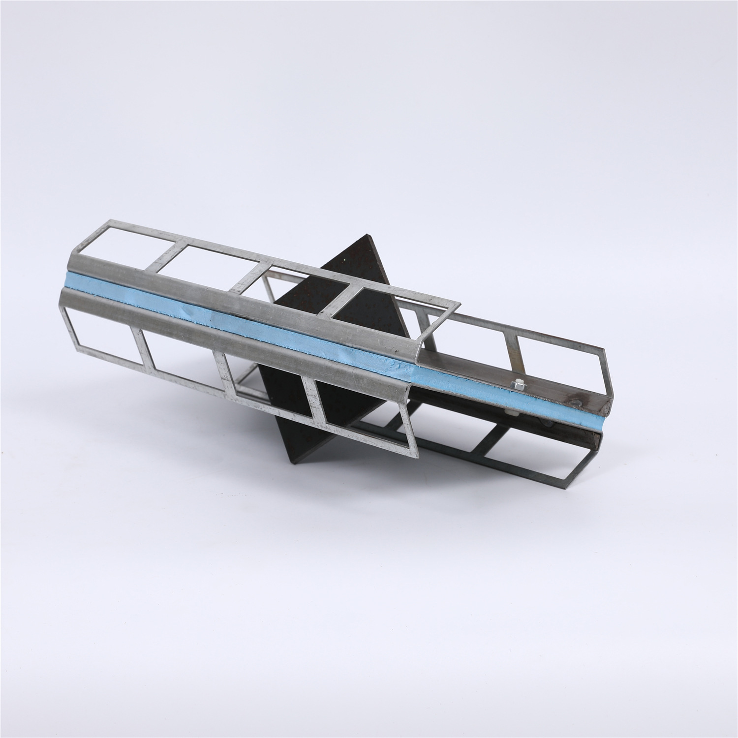 The Thin Steel Plate Punched And Bent Armored Joint