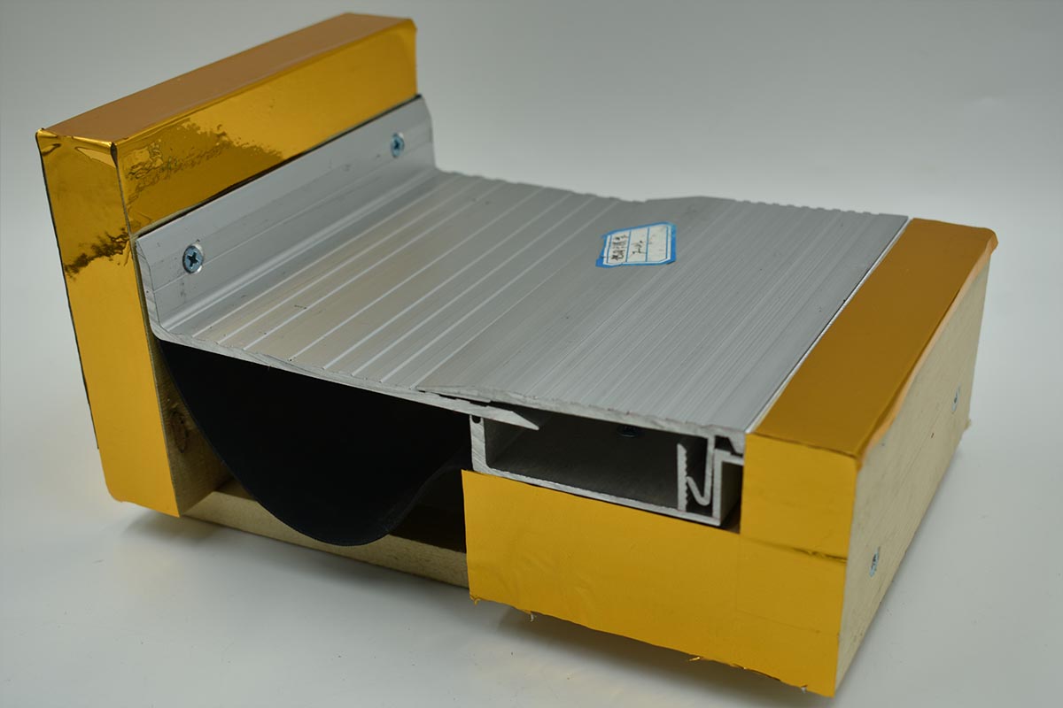Metal Lock-Type Floor Movement Joint System